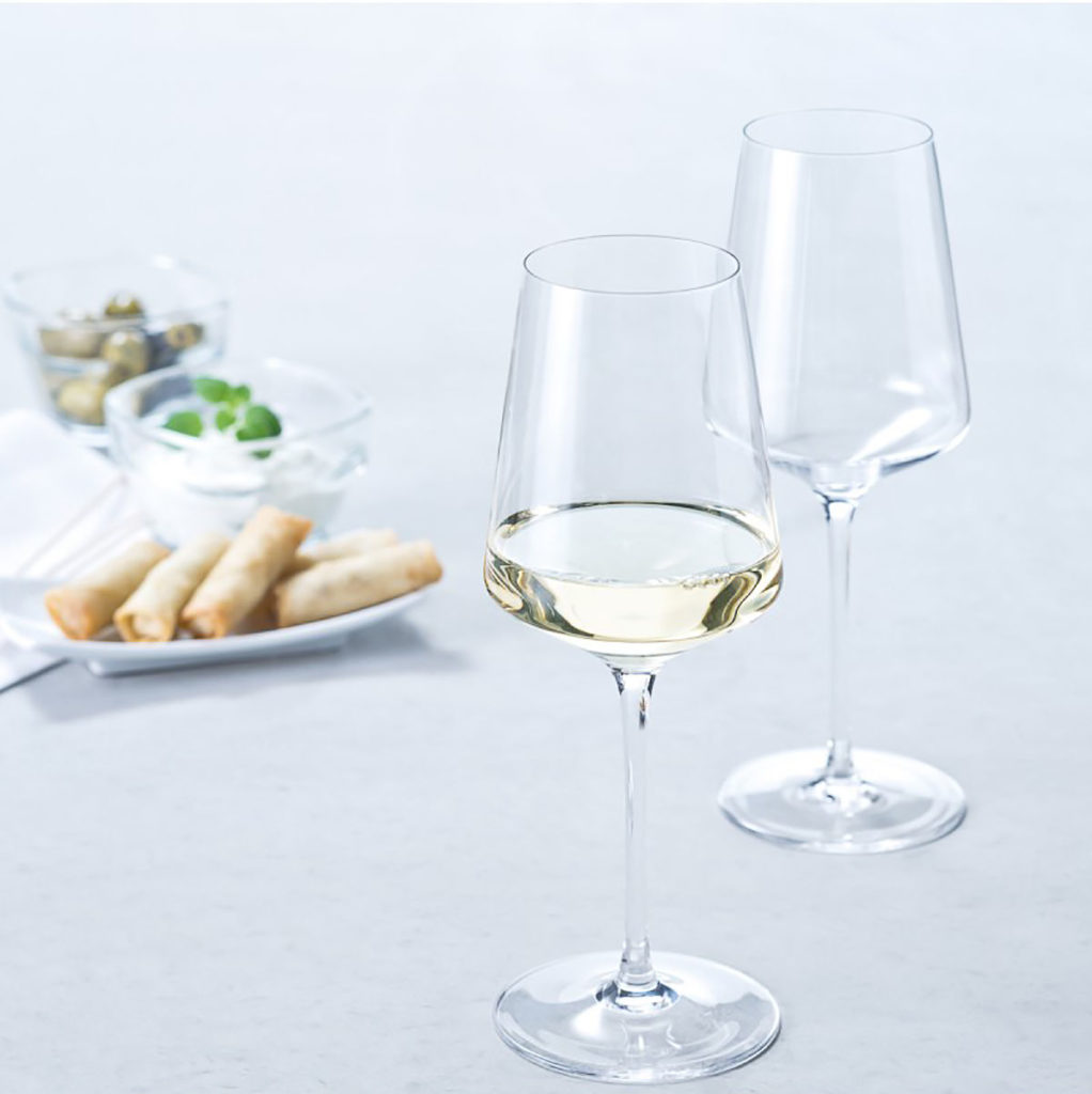 Bormioli Rocco 14.75 oz White Wine Glasses (Set Of 4): Crystal Clear Star  Glass, Laser Cut Rim For Wine Tasting, Elegant Party Drinking Glassware